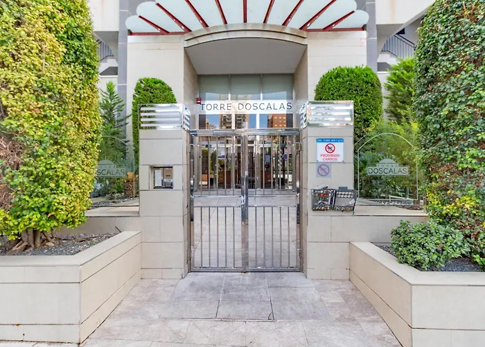 Flat With Panoramic Views, With Garage And Pool Lejlighed