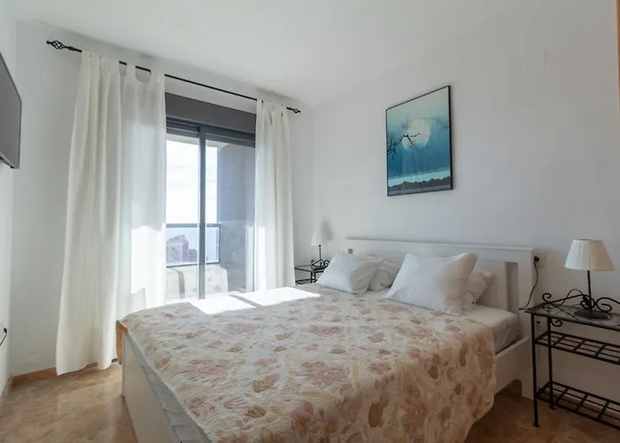 Flat With Panoramic Views, With Garage And Pool 公寓 貝尼多姆